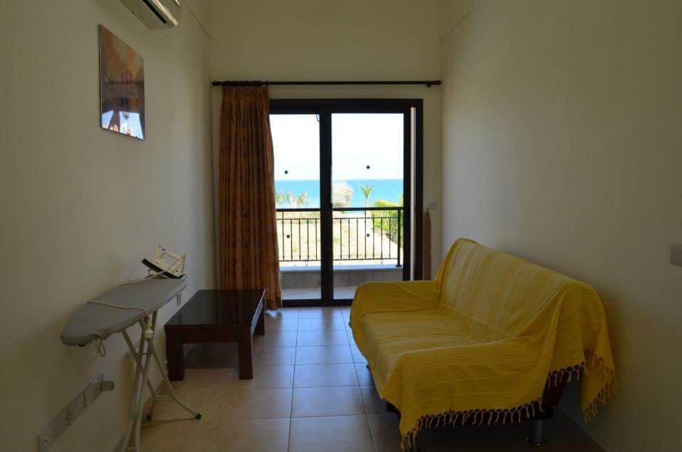 Dora' S Villa Argaka Exterior photo
